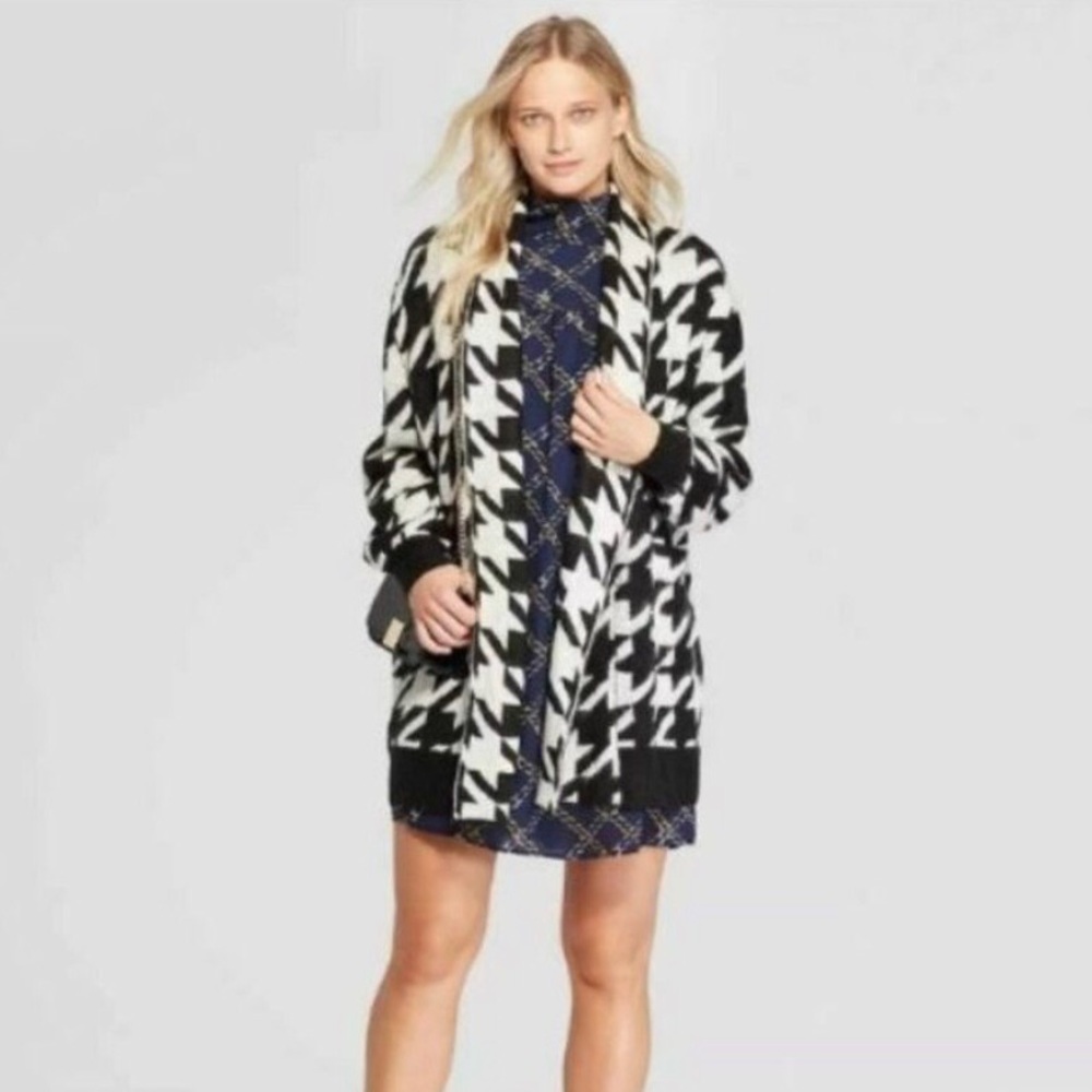⭐️ Houndstooth Oversized Wrap Cardigan Sweater